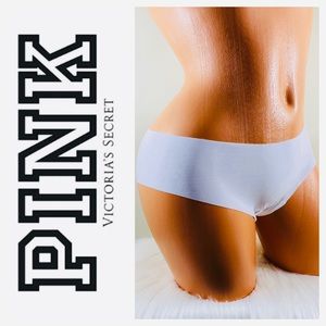 VS PINK No Show Cheekster Medium